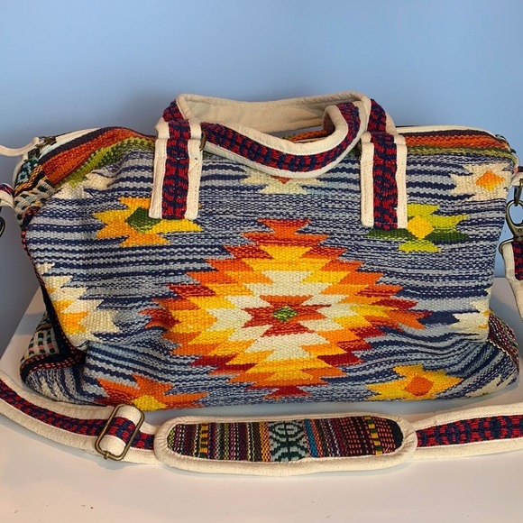 Handmade Southwestern Aztec Tribal Print Duffel Bag - Picture 8 of 10